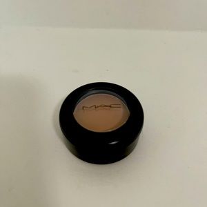 MAC KID Eyeshadow